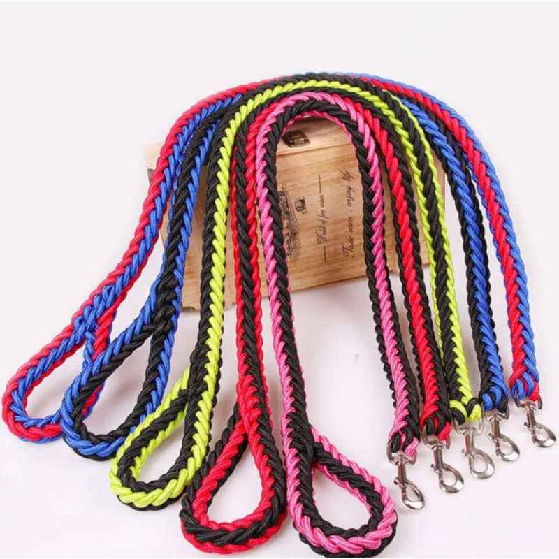 Плетен повод за куче - 120 см.