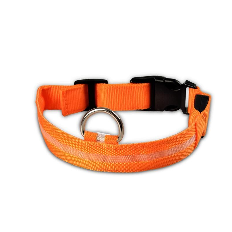 Светещ LED нашийник за куче