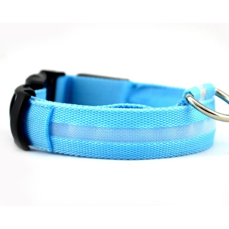 Светещ LED нашийник за куче