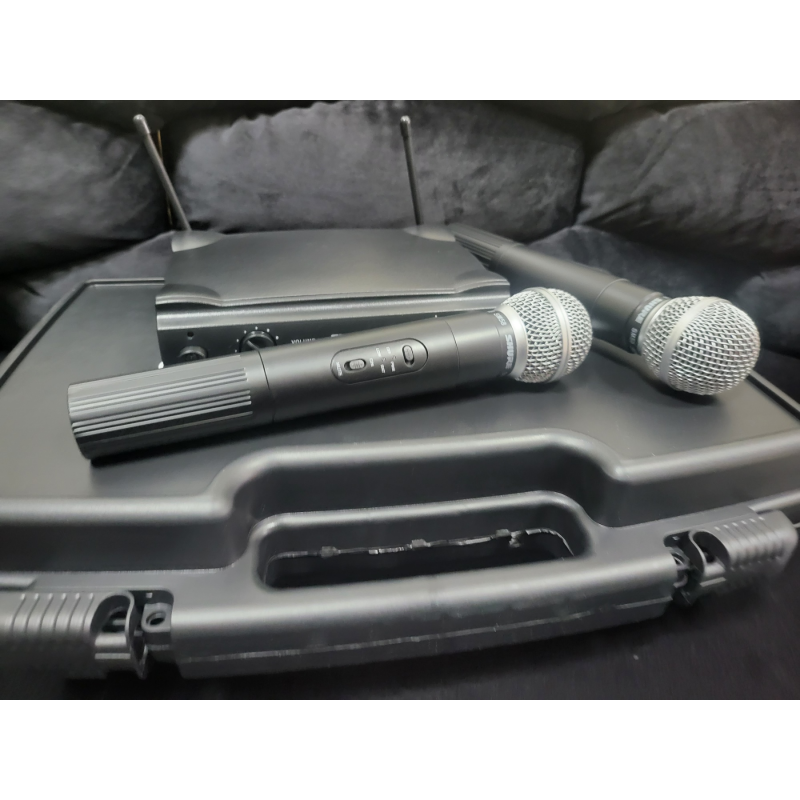 Два безжични микрофона с приемник SM58 Vocal artist Uhf в куфарче