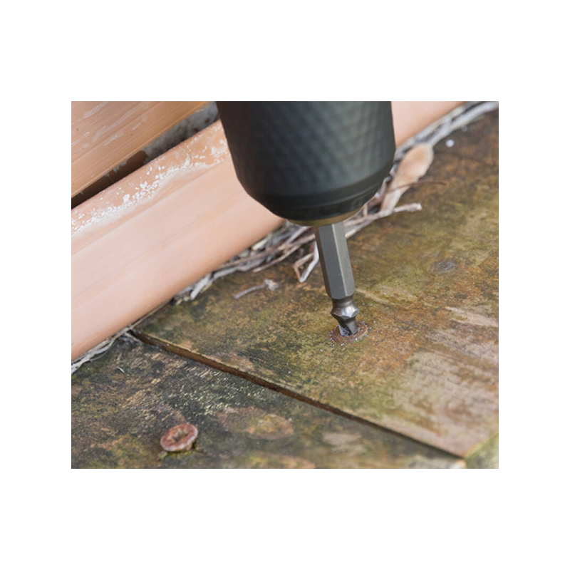 Комплект за отстраняване на пворедени винтове - комплект от 4 броя