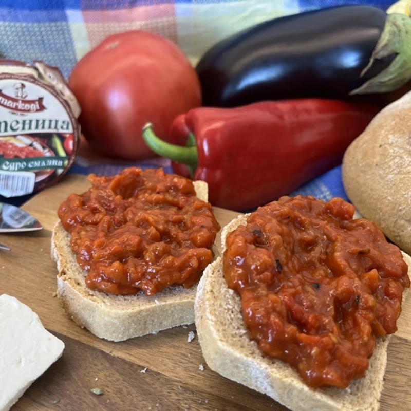 Домашна едросмляна лютеница Маркоги