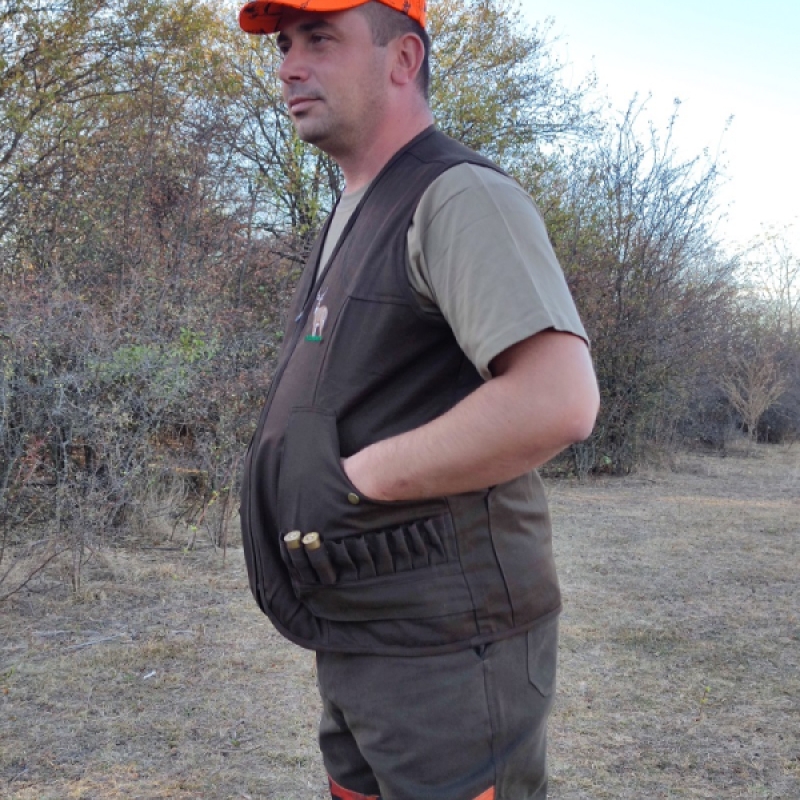 Ловен Елек от Канвас с патрондаш