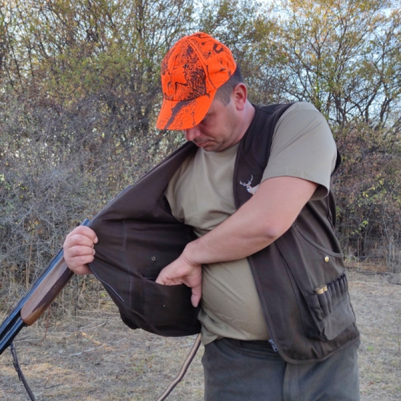 Ловен Елек от Канвас с патрондаш