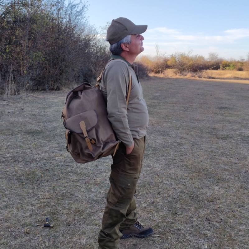 Раница канвас и естествена кожа за лов и свободно време