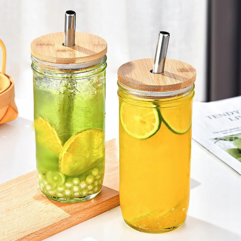 Комплект от 2 стъклени чаши за бабъл чай, с дървен капак и сламка, 720мл, прозрачни, 17,5х8,8х7см